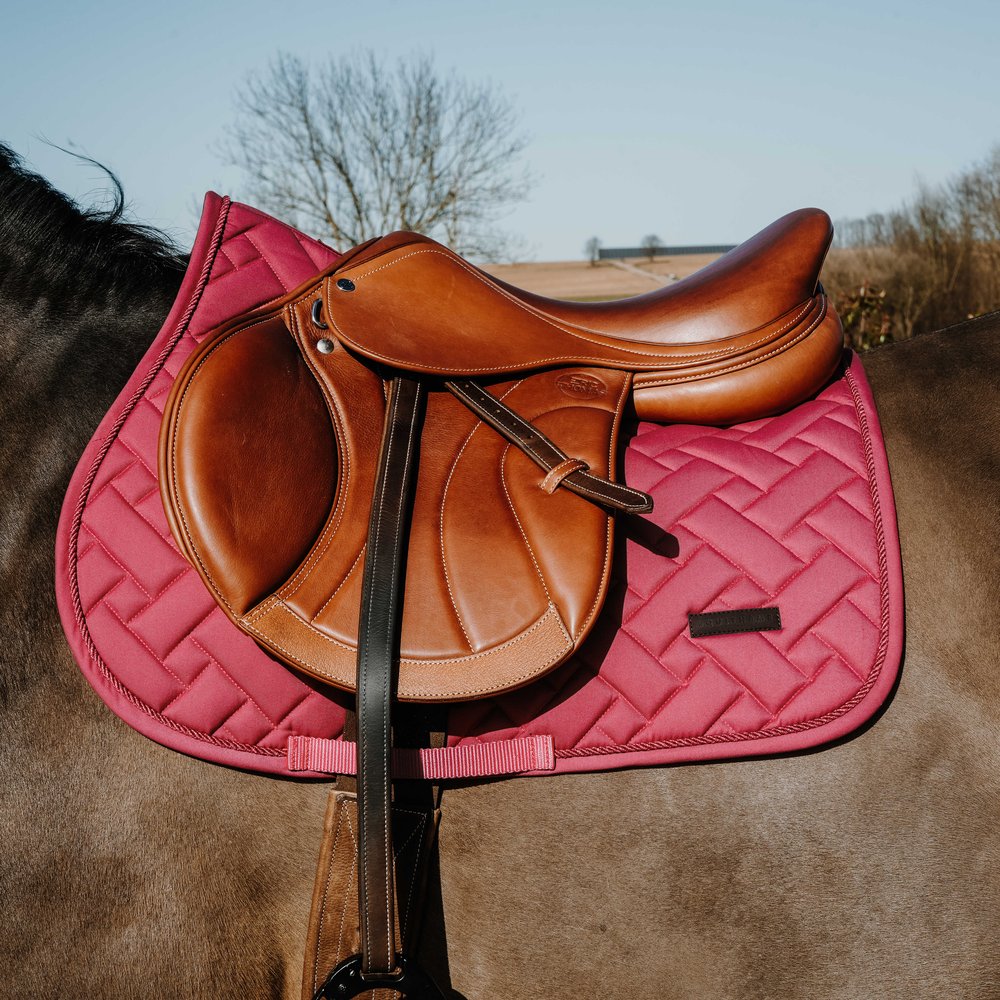 Tapis de selle Starlet Equithème Rouge