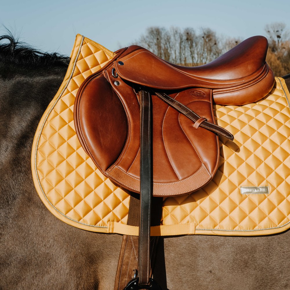 Tapis de selle Nacre Equithème Jaune