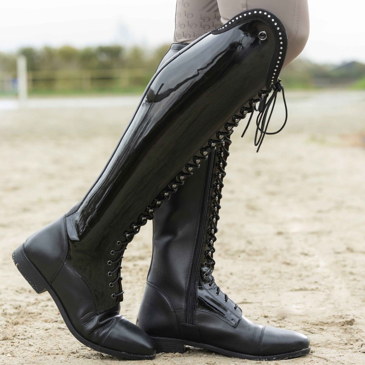 Bottes-Amalfi-standard-et-tour-de-mollet-tres-large-3
