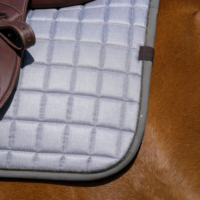 Tapis de selle EQUITHÈME - Chic