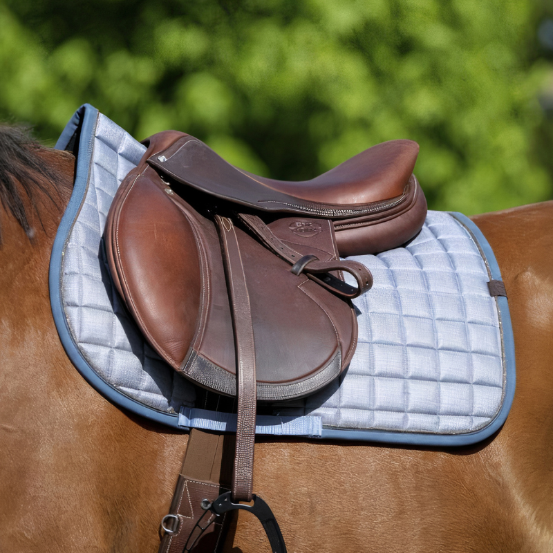 Tapis de selle EQUITHÈME - Chic