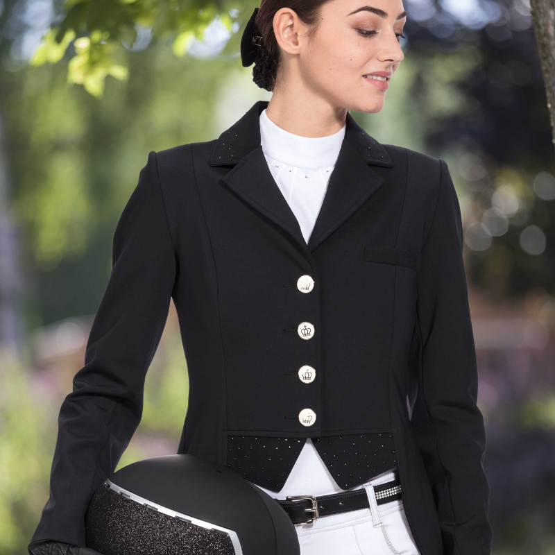 Frac de dressage court pour cavalières Equi-Thème noir porté