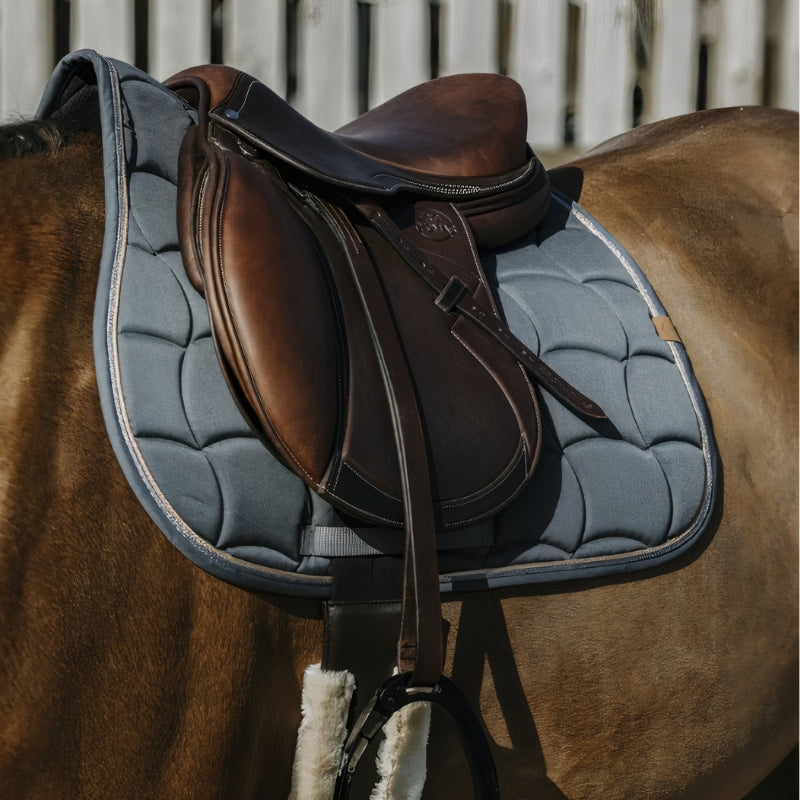 Tapis de selle cheval EQUITHÈME Shiny