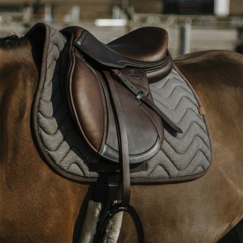 Tapis de selle cheval EQUITHÈME Tweedytan