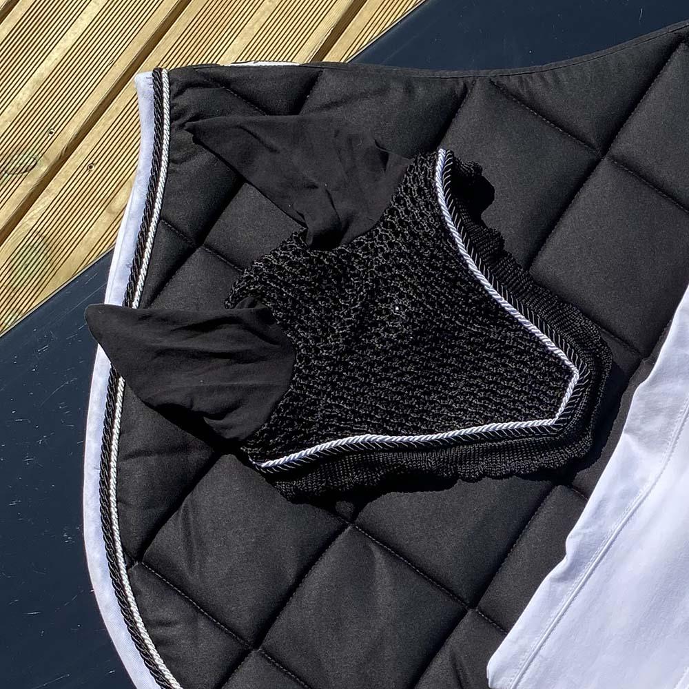 Bonnet anti-mouches pour chevaux Privilège Equitation Palm Beach noir/blanc/noir