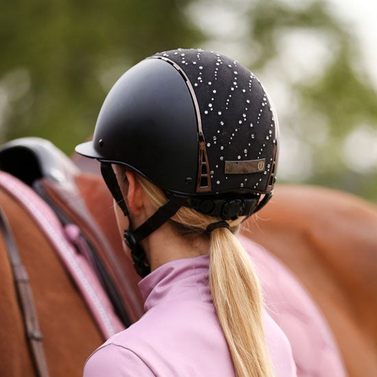 Casque d'équitation pour cavalières du 51 au 61 Imperial Riding Crystal noir