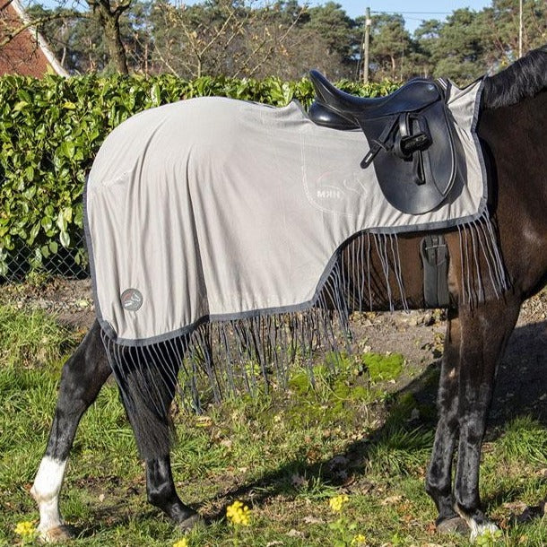 Couvre-reins anti-mouches pour poneys et chevaux HKM Fringes porté