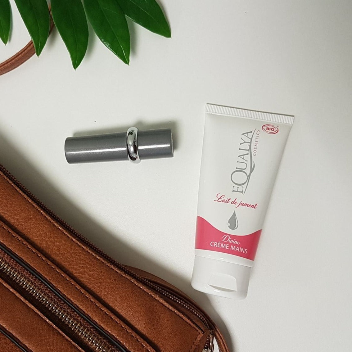 Crème Mains Divines Equalya au lait de jument 100% français et bio