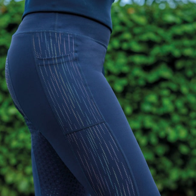 Legging équitation femme du 32 au 46 HKM Flow Reflective full grip marine détail impressions réfléchissantes