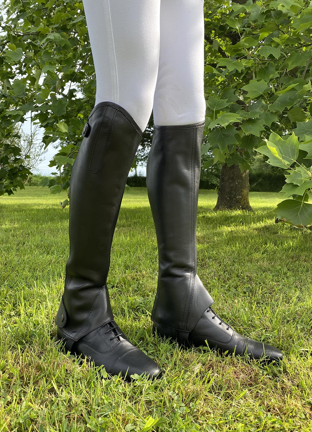 Mini-chaps Privilège Equitation Milano noires portées