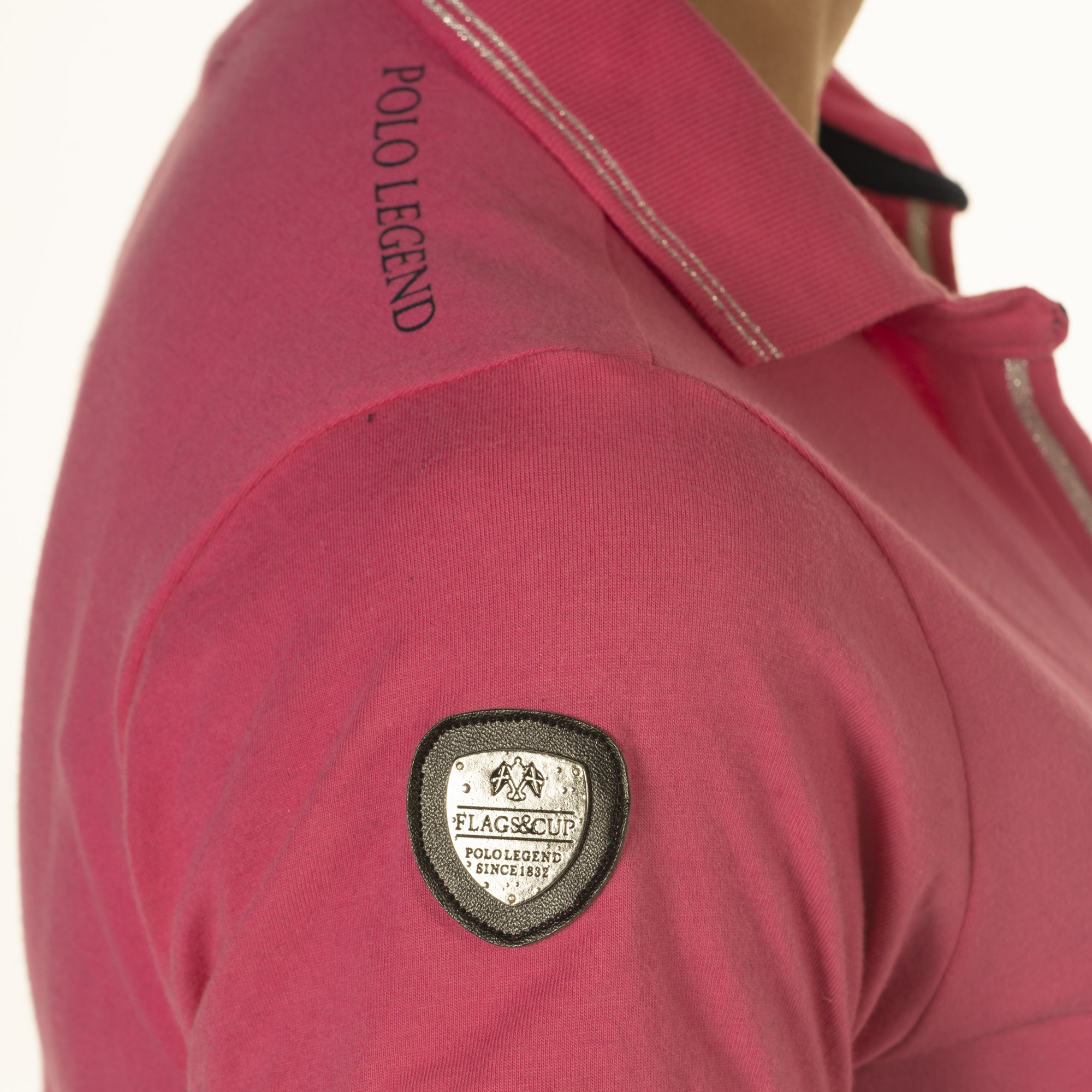 Polo à manches courtes pour femmes du XXS au XXL Flags and Cup Rosa rose détail manche