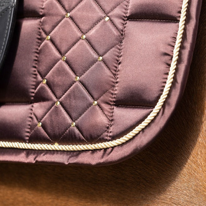 Tapis de selle pour poneys et chevaux modèle CSO ou dressage HKM Basil marron
