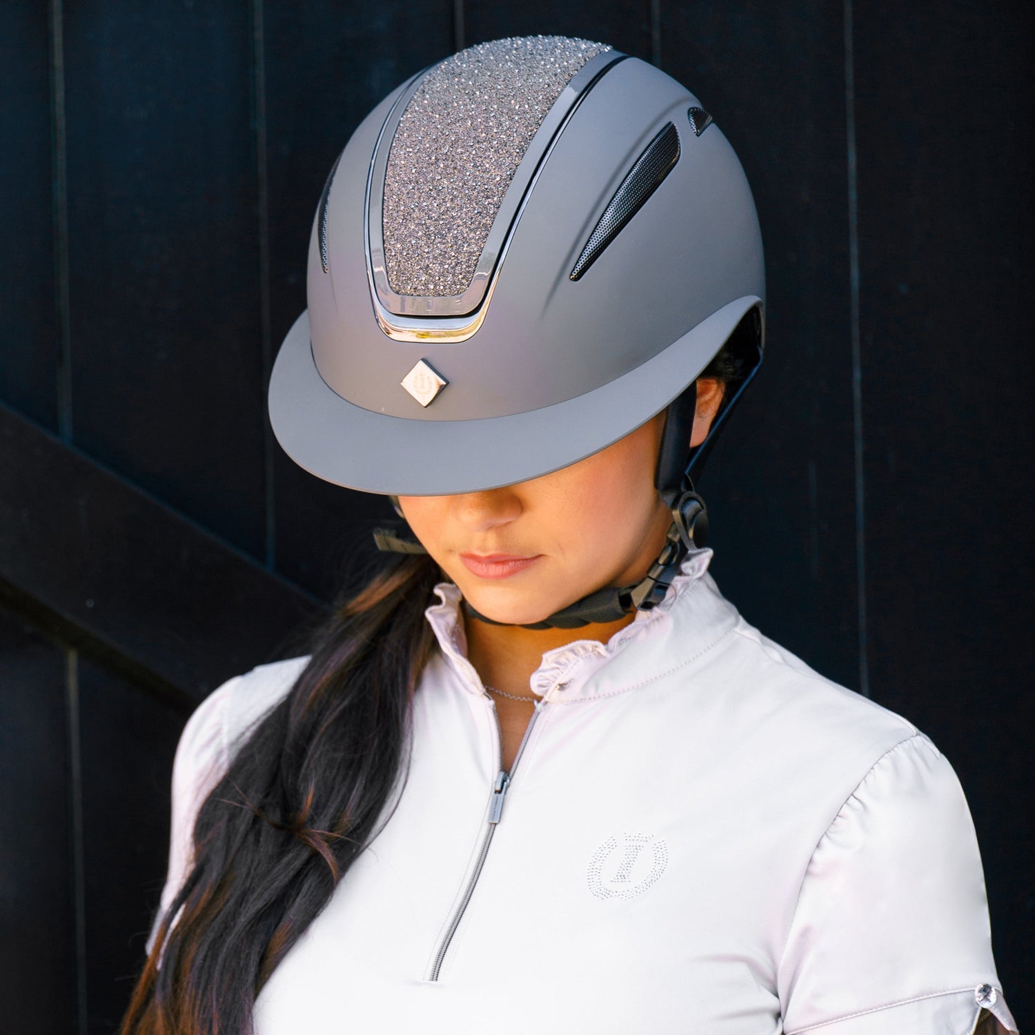 Casque d'équitation IRHOlania Deluxe gris visière large
