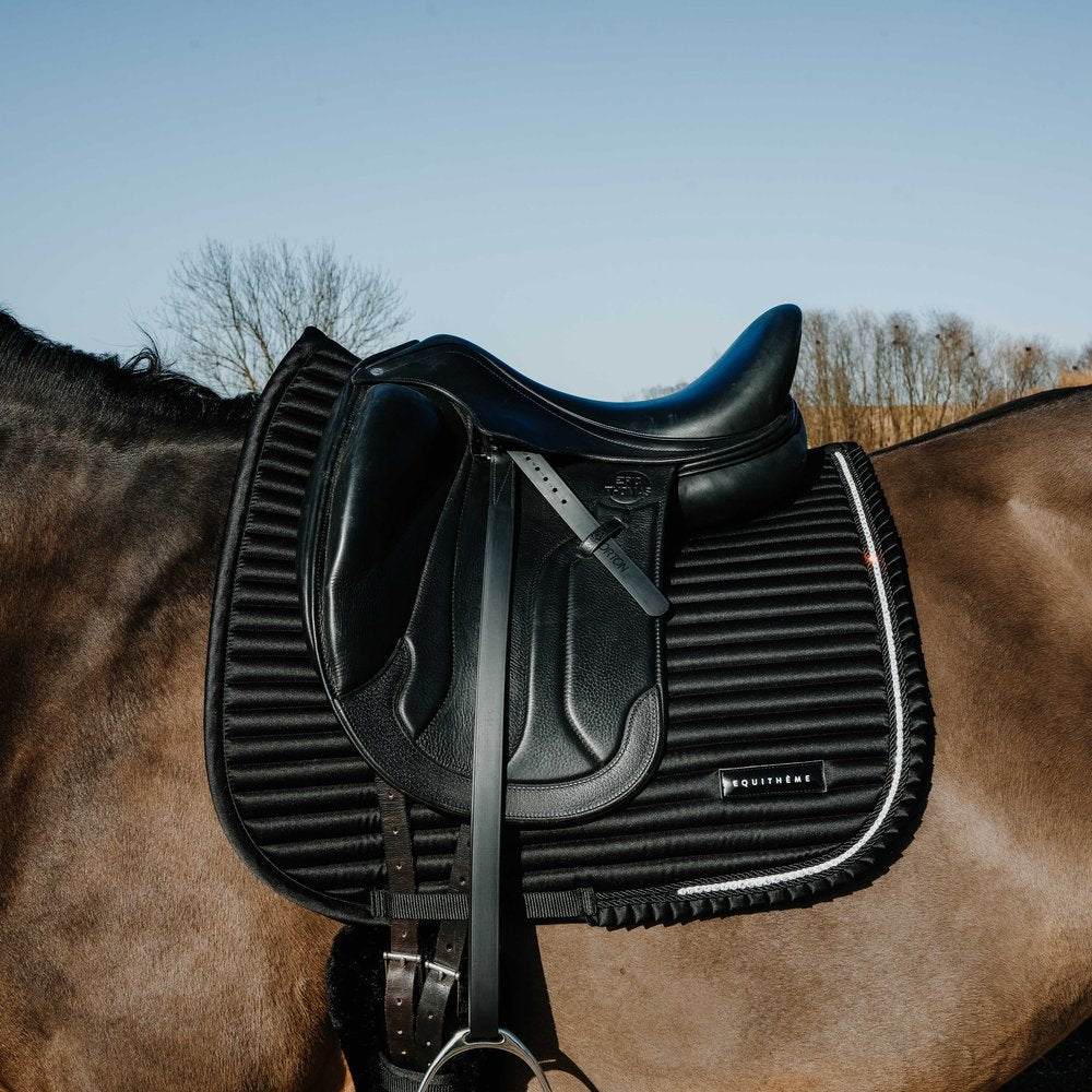 Tapis de selle dressage Glam Equithème Noir