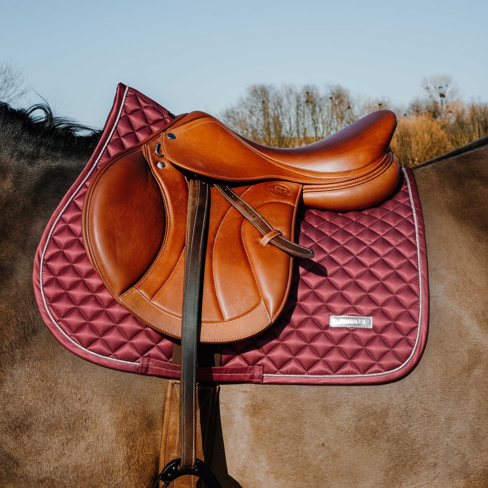 Tapis de selle Nacre Equithème Bordeaux
