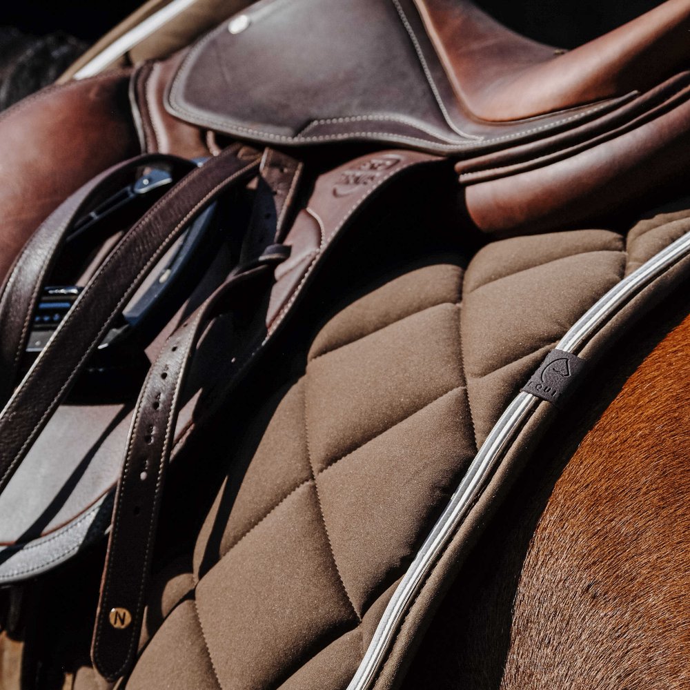 Tapis de selle Classic Equithème Marron foncé