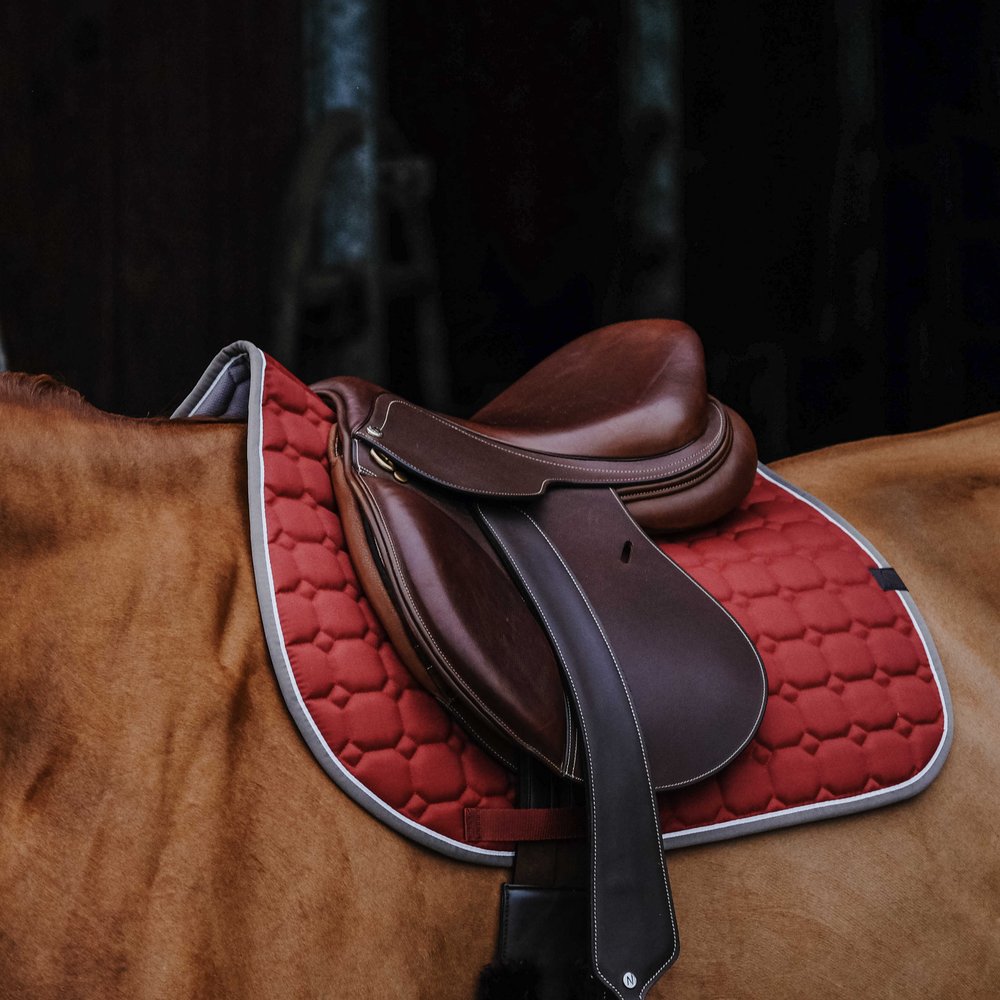 Tapis de selle Orion Equithème Cerise