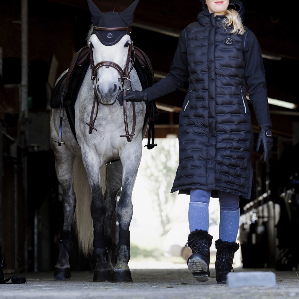 Gilet long Equithème - Navina Noir porté
