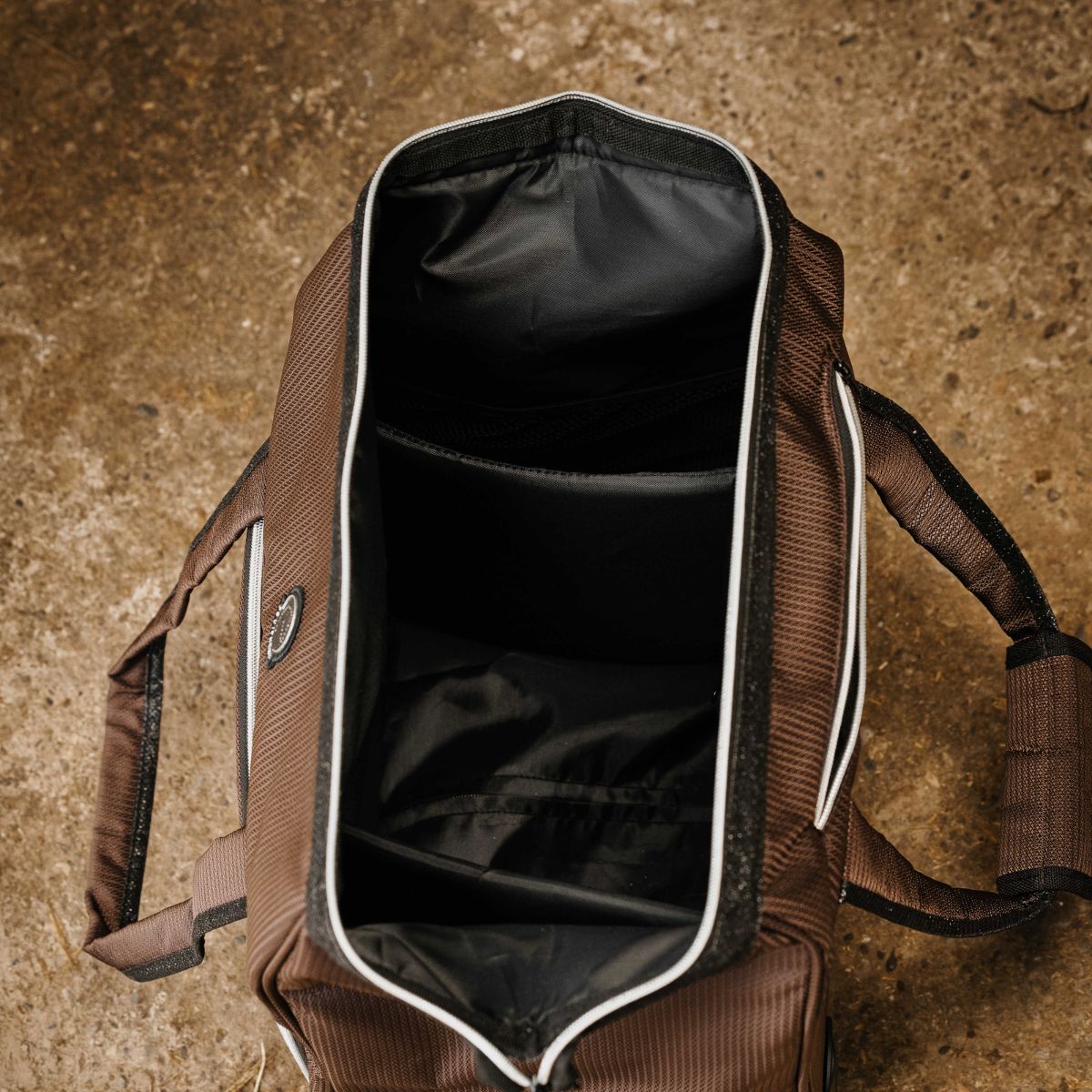 sac-de-pansage-a-roulettes-je-taime-equitheme-12