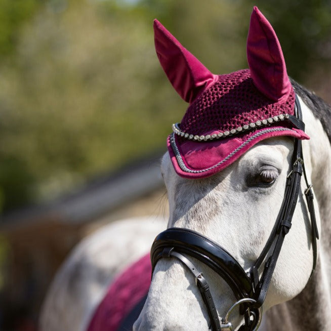 Bonnet anti-mouches pour poneys et chevaux HKM Berry rouge