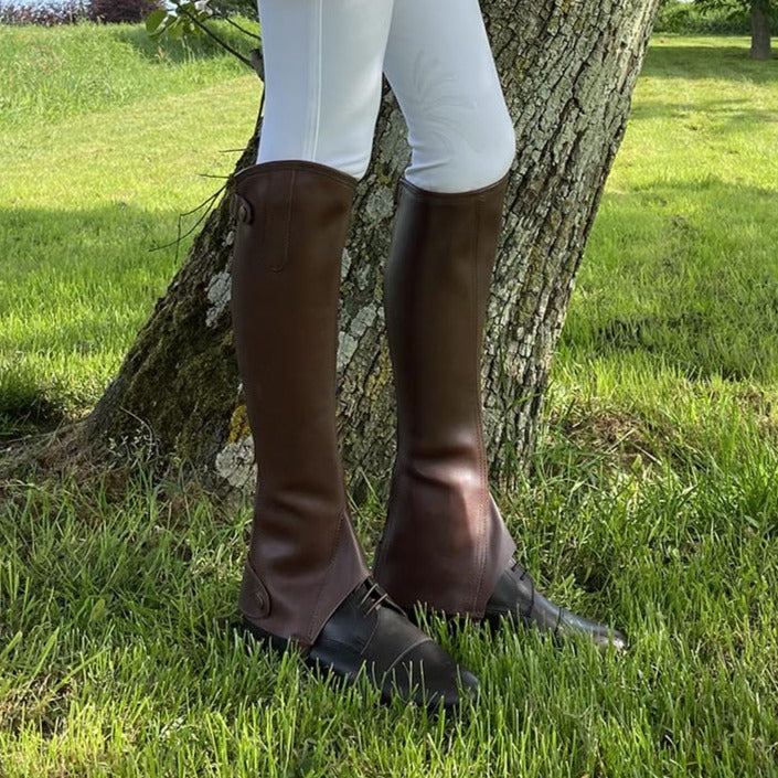 Mini-chaps d'équitation en taille enfant et adulte Canter Roma marron portées