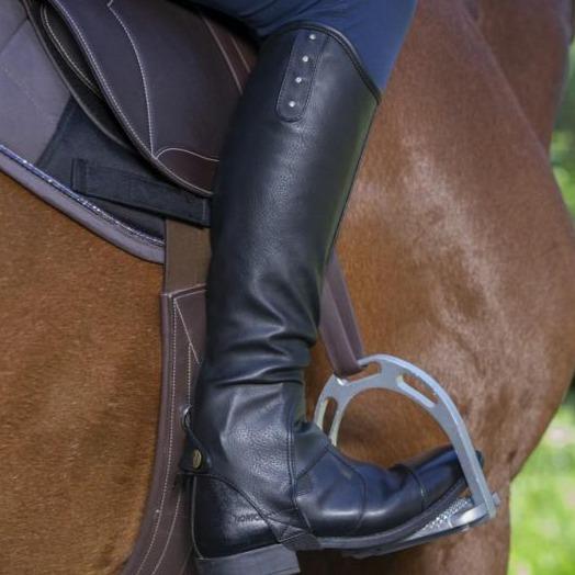 Mini-chaps d'équitation synthétique pour cavalières Norton Strass noires portées