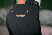 Pantalon d'équitation pour femme HKM Basic noir porté détail poche